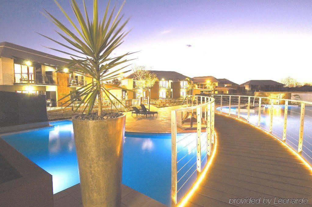 Oaks Cable Beach Resort Extérieur photo