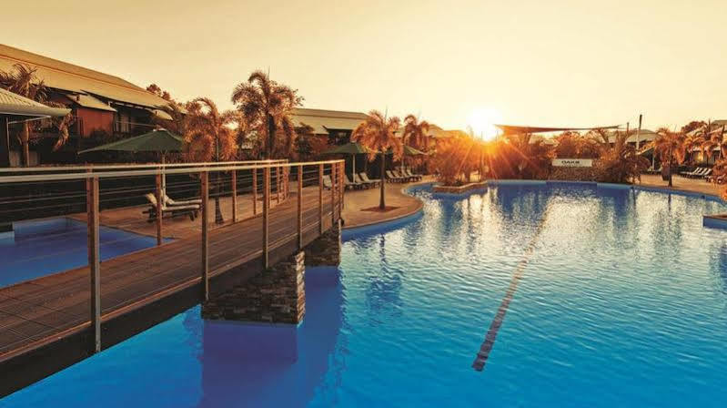 Oaks Cable Beach Resort Extérieur photo