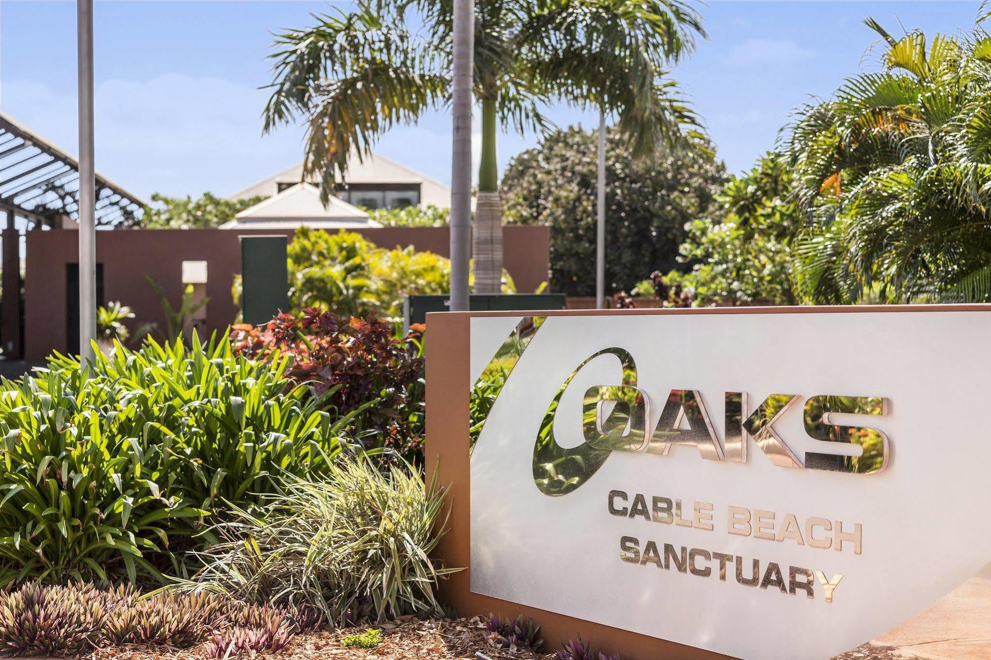 Oaks Cable Beach Resort Extérieur photo