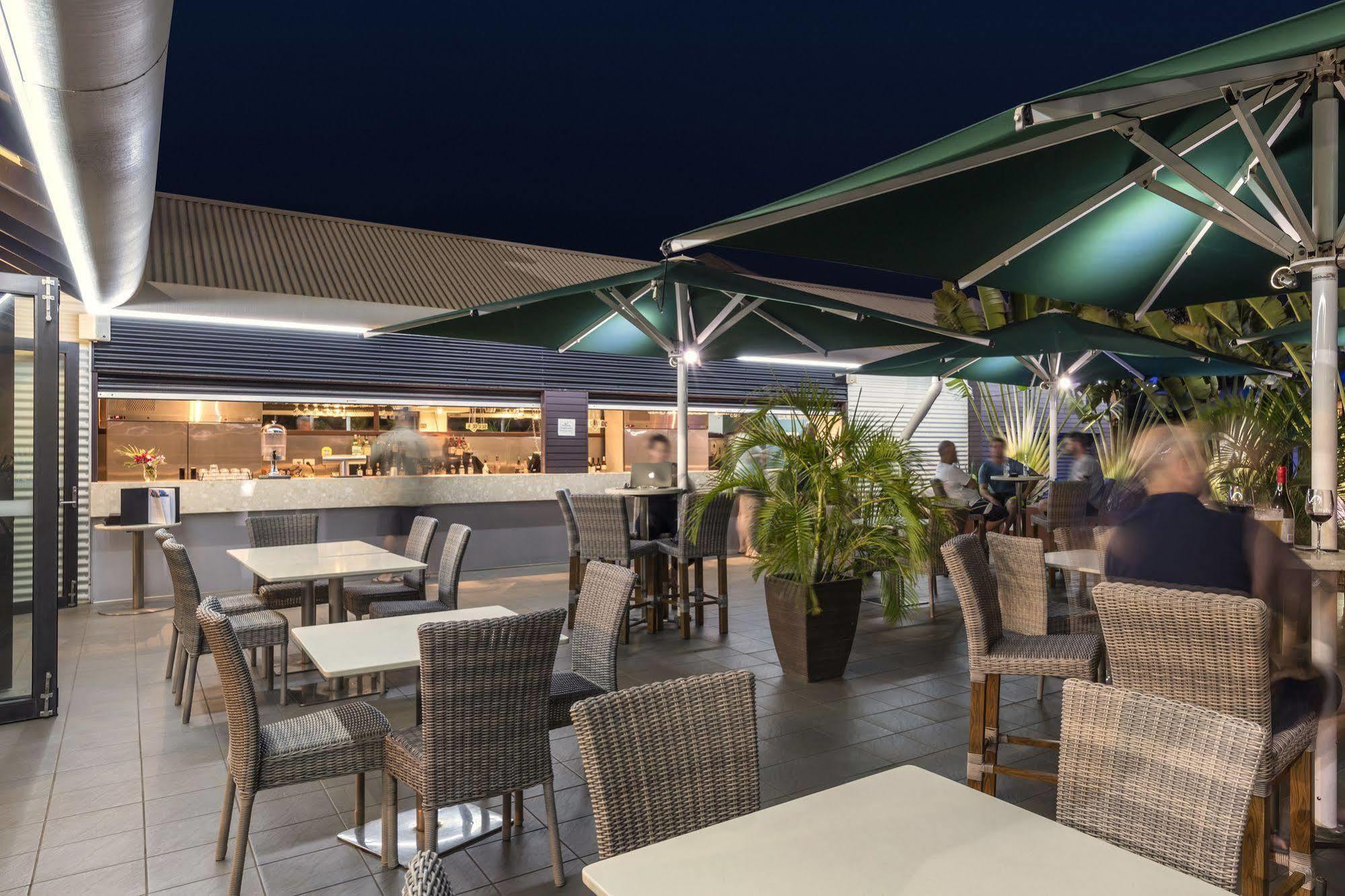 Oaks Cable Beach Resort Extérieur photo